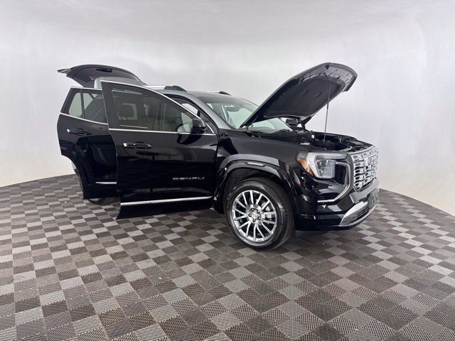 Used 2026 GMC Terrain Denali AWD/4WD image 12