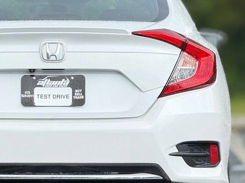 Used 2019 Honda Civic EX image 17
