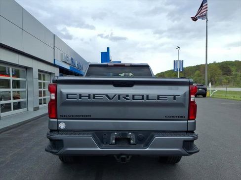 Used 2021 Chevrolet Silverado 1500 Custom w/ LPO, Dark Essentials Package AWD/4WD image 6
