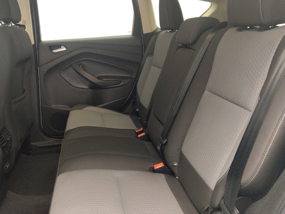 Used 2017 Ford Escape SE AWD/4WD image 18