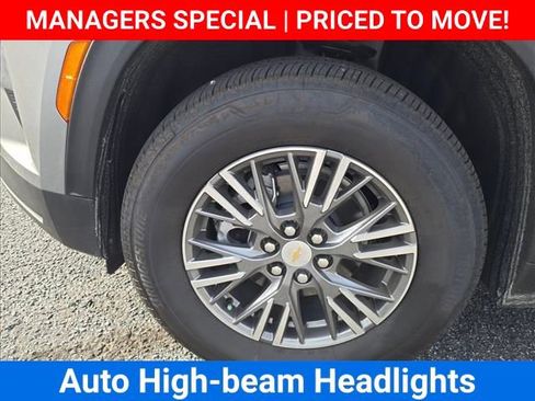 New 2026 Chevrolet Traverse LT image 17