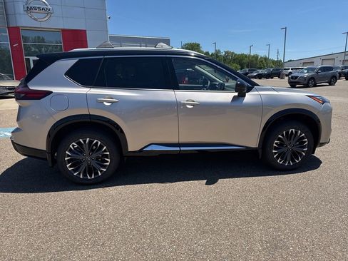 New 2026 Nissan Rogue Platinum w/ Platinum Premium Package AWD/4WD image 8