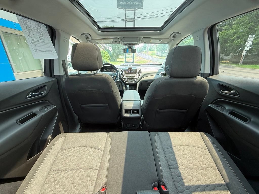 Used 2018 Chevrolet Equinox LT w/ Sun & Infotainment Package FWD image 32