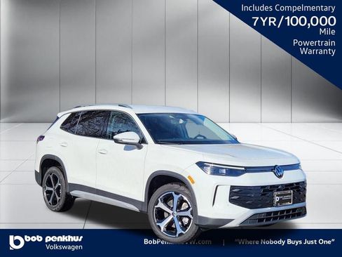 New 2026 Volkswagen Tiguan SE AWD/4WD image 1