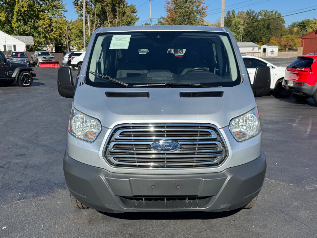 Used 2016 Ford Transit 350 XLT RWD image 3