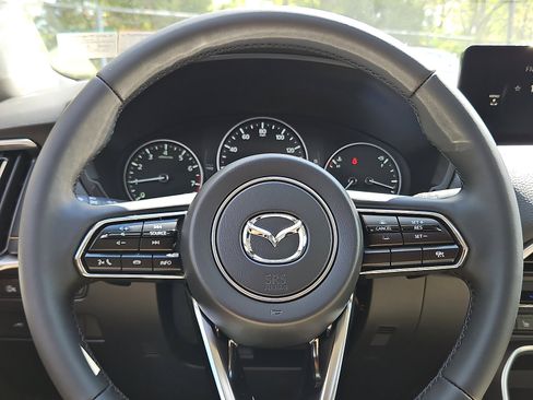 New 2026 MAZDA CX-90 3.3 Turbo w/ Preferred Package AWD/4WD image 17