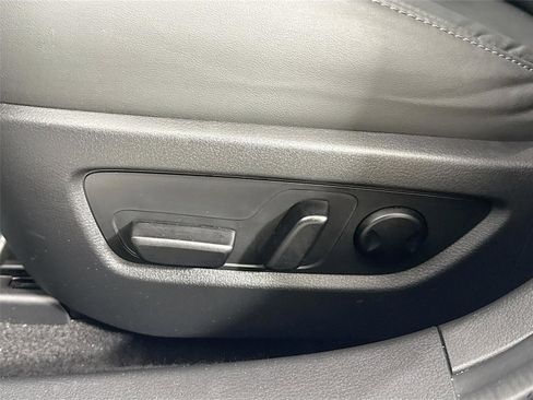 Certified 2024 MAZDA CX-30 AWD 2.5 S w/ Preferred Package image 29