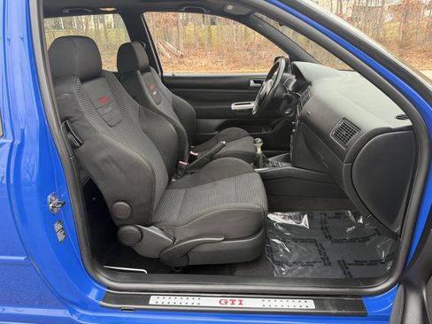 Used 2003 Volkswagen Golf 20th Anniversary image 30