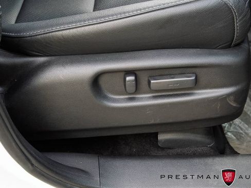 Used 2025 Honda Passport EX-L image 22