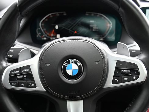 Used 2022 BMW X6 xDrive40i w/ M Sport Package image 13