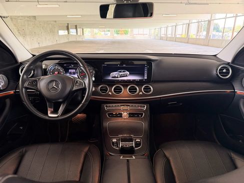 Used 2018 Mercedes-Benz E 300 image 28