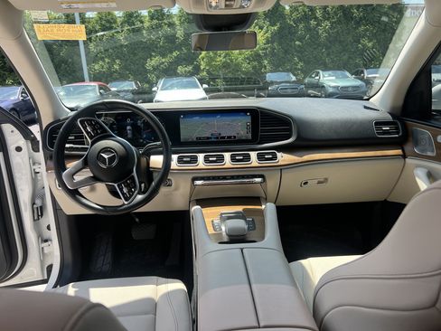 Used 2023 Mercedes-Benz GLE 350 4MATIC w/ Premium Package image 30