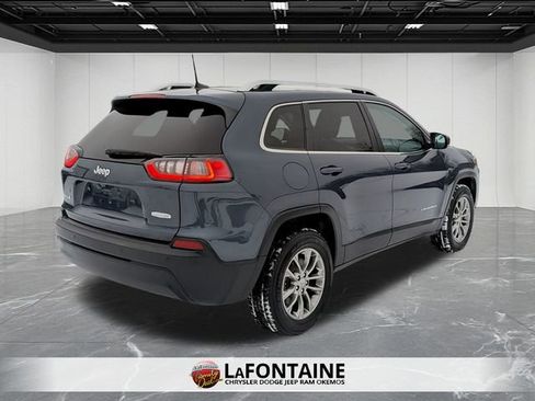 Certified 2019 Jeep Cherokee Latitude Plus w/ Cold Weather Group image 5