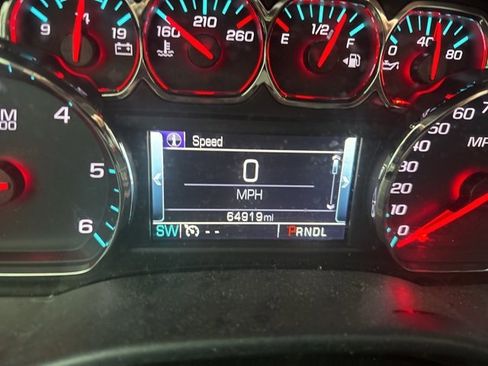 Used 2017 GMC Sierra 1500 SLE w/ SLE Value Package image 5