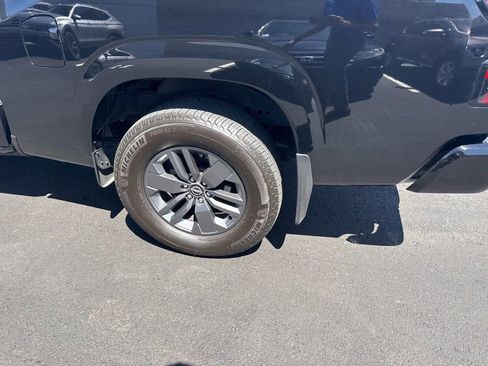 Used 2025 Nissan Frontier 2WD King Cab image 14