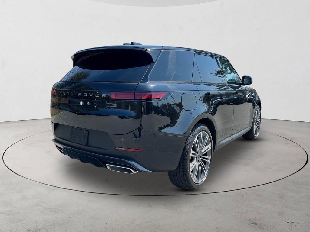 New 2026 Land Rover Range Rover Sport SE AWD/4WD image 5