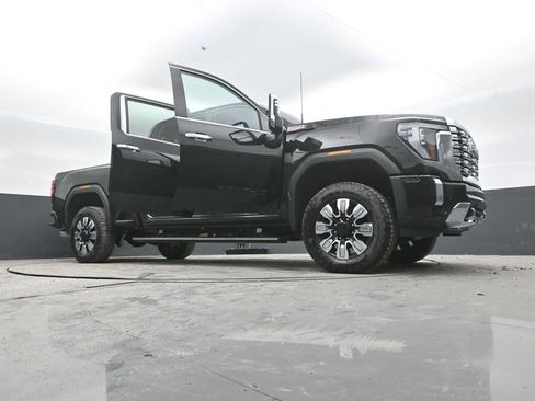New 2026 GMC Sierra 2500 Denali w/ Denali Reserve Package AWD/4WD image 54