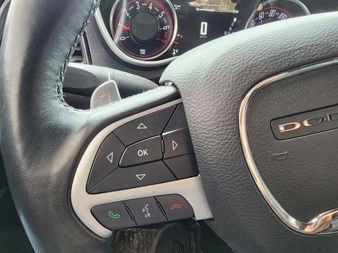 Used 2017 Dodge Challenger GT w/ Driver Convenience Group image 9