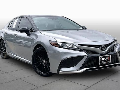 Used 2024 Toyota Camry XSE w/ Navigation Package FWD image 3