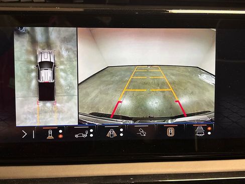 New 2026 GMC Sierra 2500 AT4X w/ LPO, Black Badging Package AWD/4WD image 38