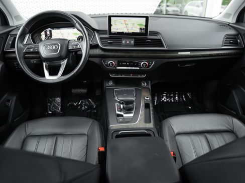 Used 2018 Audi Q5 2.0T Premium Plus w/ Premium Plus Package AWD/4WD image 8