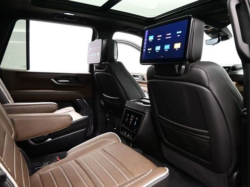Used 2026 GMC Yukon Denali Ultimate AWD/4WD image 40
