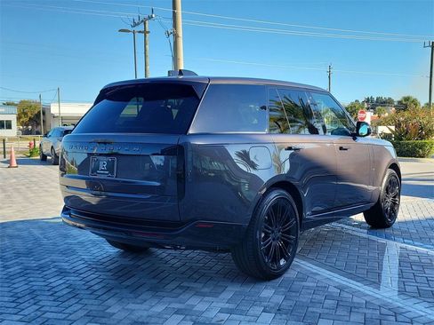 New 2026 Land Rover Range Rover SE image 5
