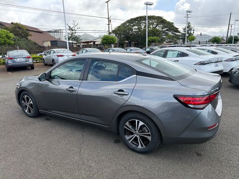 Used 2022 Nissan Sentra SV w/ All-Weather Package image 4