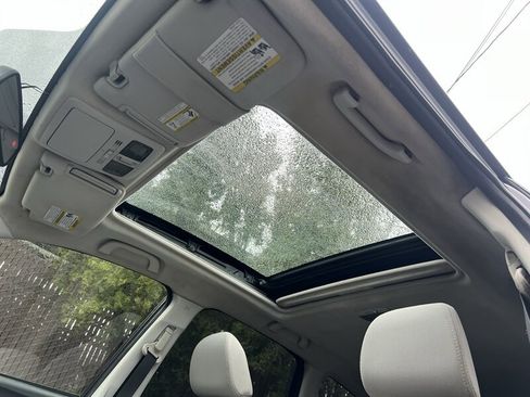 Used 2014 Subaru Forester 2.5i Premium w/ All-Weather Package image 19