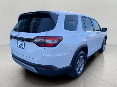 Used 2025 Honda Pilot EX-L image 5