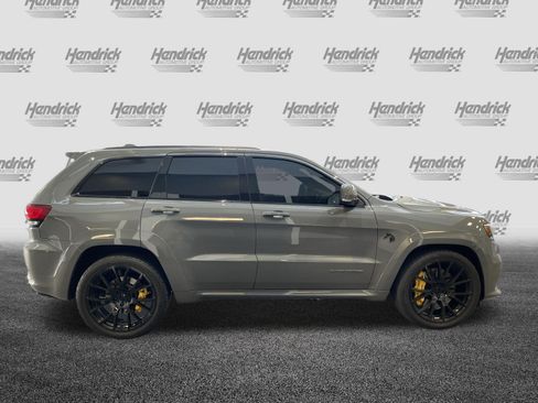 Used 2021 Jeep Grand Cherokee Trackhawk AWD/4WD image 11