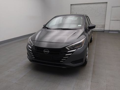 Used 2025 Nissan Versa S w/ Trunk Package image 15