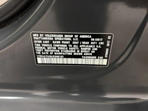Used 2018 Volkswagen Passat 2.0T R-Line FWD image 27