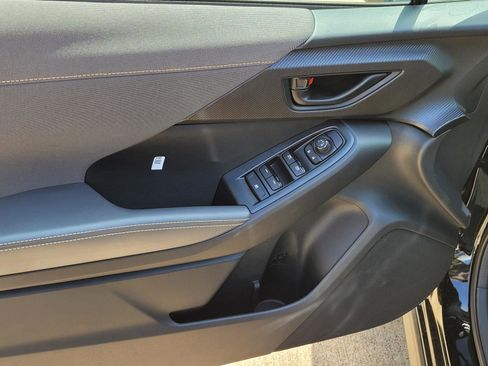 Used 2025 Subaru Crosstrek 2.5i Sport w/ Crosstrek Mirror Package image 4