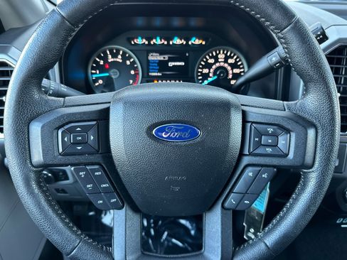 Used 2016 Ford F150 XLT w/ Equipment Group 302A Luxury image 22