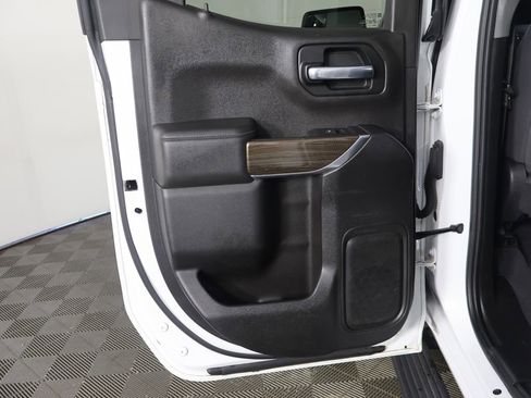 Used 2020 Chevrolet Silverado 1500 RST AWD/4WD image 21
