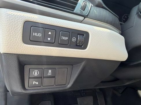 Used 2020 Honda Accord Touring image 25