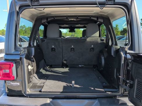 Used 2024 Jeep Wrangler Unlimited Sport AWD/4WD image 28