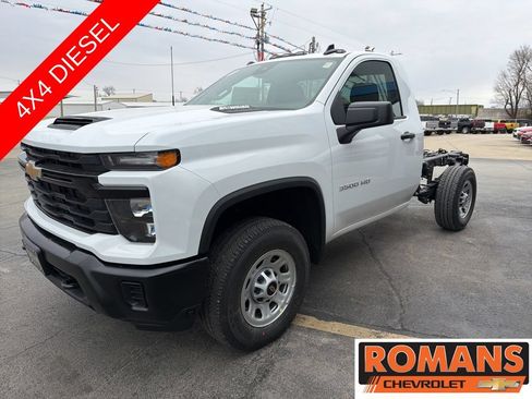 New 2026 Chevrolet Silverado 3500 W/T w/ WT Convenience Package AWD/4WD image 9