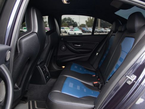 Used 2017 BMW M3 RWD image 39