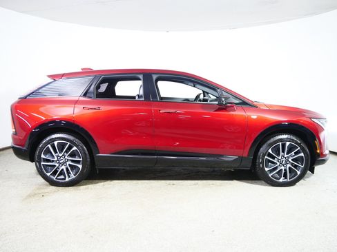 Used 2025 Cadillac Optiq Sport 2 w/ LPO, Floor Liner Package image 8