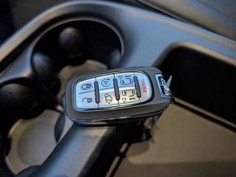 New 2026 Chrysler Voyager LX FWD image 23