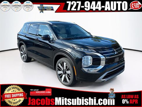 New 2026 Mitsubishi Outlander SEL image 1