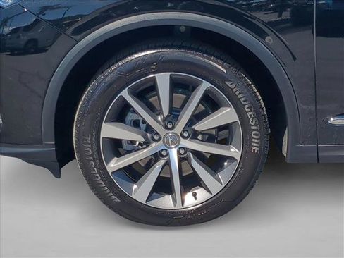 Certified 2025 Acura MDX w/ Technology Package FWD image 27