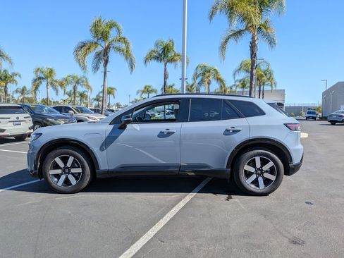 Used 2025 Honda Prologue Touring image 6