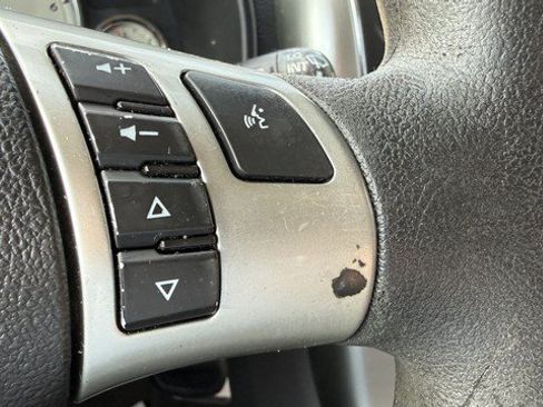 Used 2007 Saturn Vue 2WD image 30