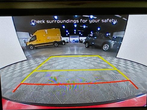 Used 2025 Kia Soul LX image 18