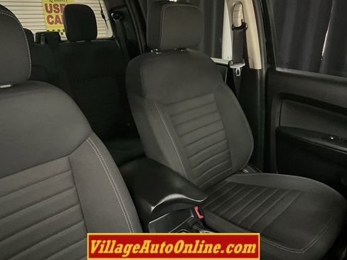 Used 2021 Ford Ranger XLT w/ Equipment Group 301A Mid image 38