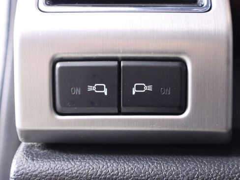 Used 2018 Ford F150 Platinum w/ Technology Package AWD/4WD image 11