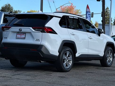 Used 2023 Toyota RAV4 XLE w/ Convenience Package AWD/4WD image 3